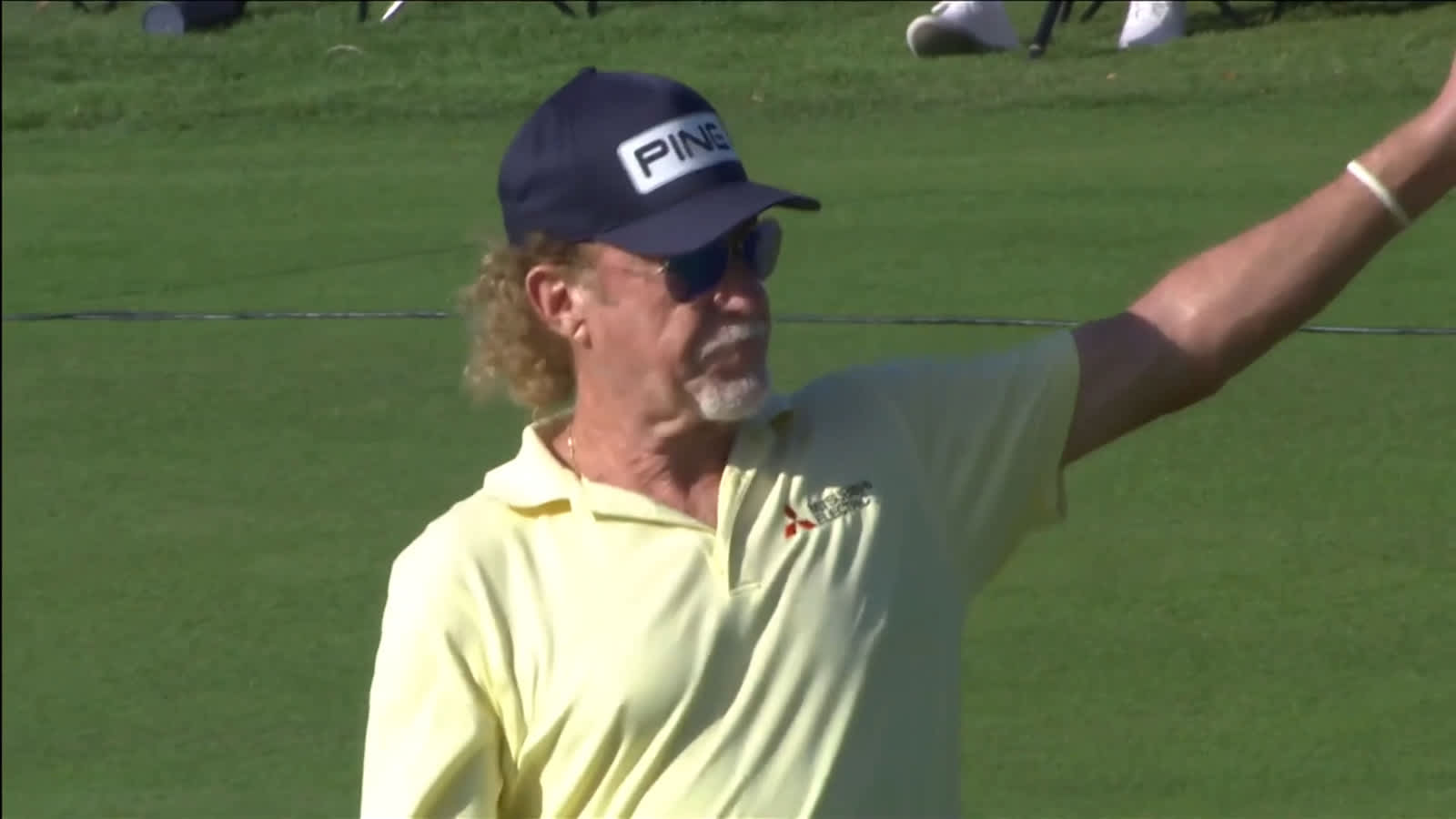 Miguel Angel Jiménez closes with beautiful birdie on No. 18 at Mitsubishi