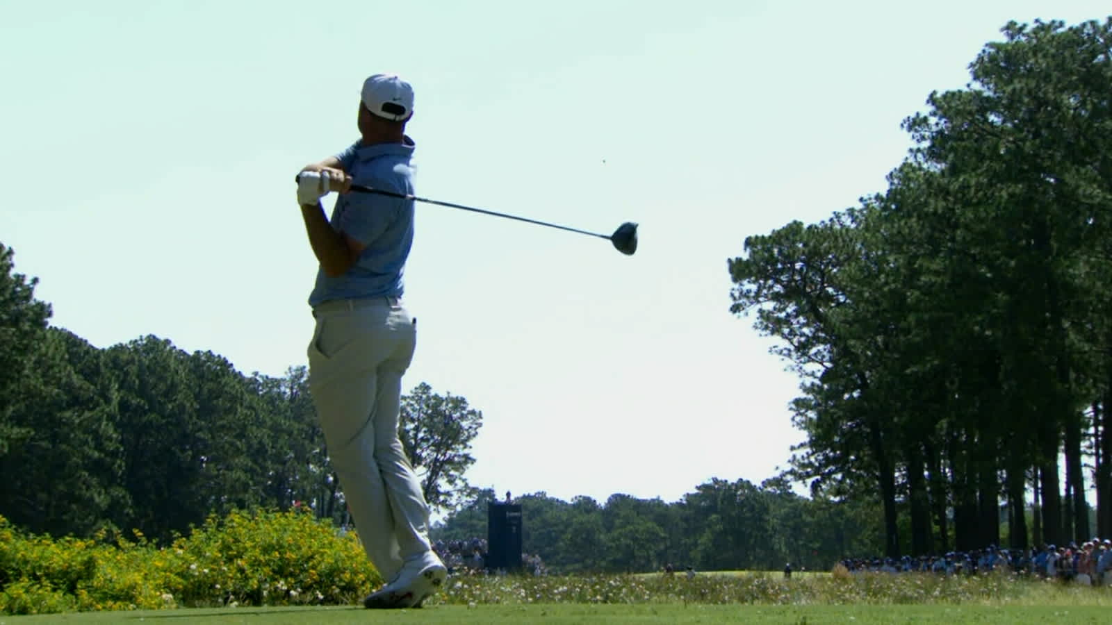 Scottie Scheffler's fancy footwork on the tee at the U.S. Open
