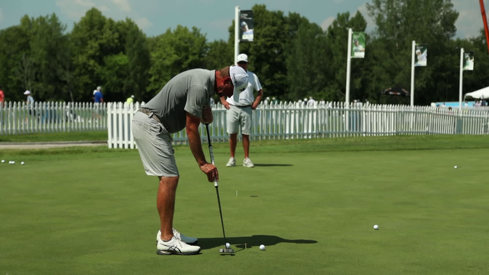 Lucas Glover explains switch to long putter