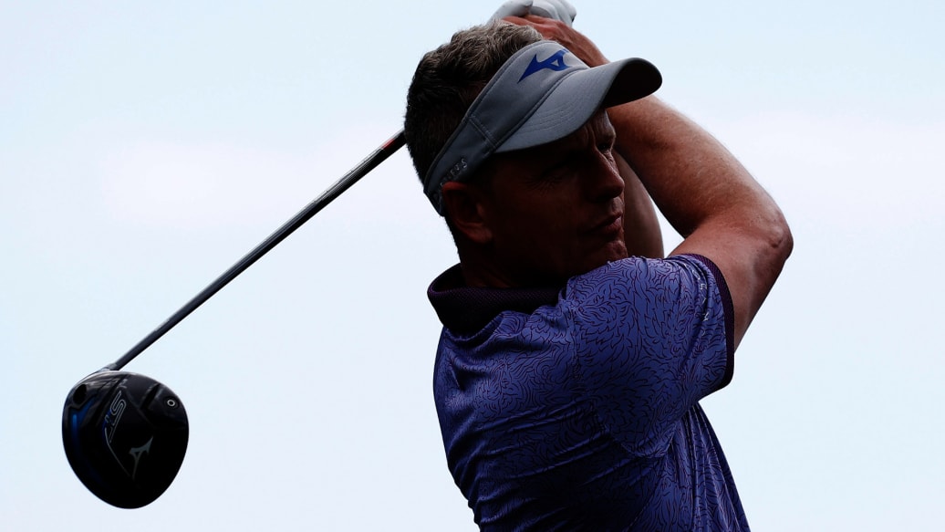 Luke donald mizuno cheap