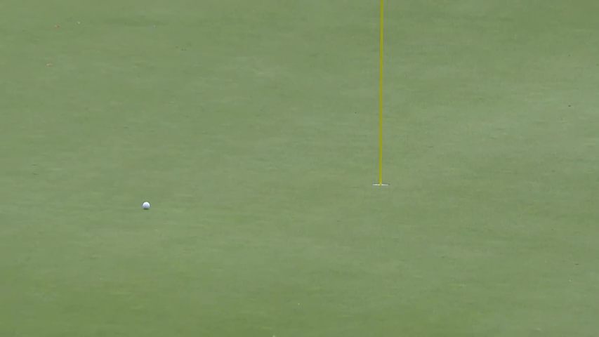 Stewart sink buries big-breaking birdie putt at Senior PGA