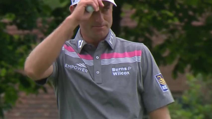 Webb Simpson's nice approach leads to birdie at Wyndham