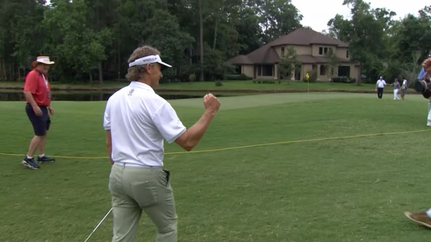 Bernhard Langer's clutch birdie chip shot at Insperity