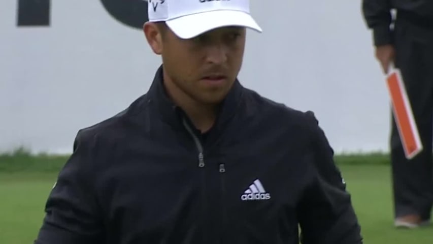 Xander Schauffele rolls in from 22 feet for birdie at BMW