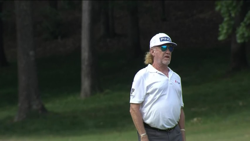 Miguel Angel Jiménez makes birdie on No. 18 at Tradition