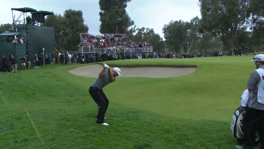 Dustin Johnson's chip on second playoff hole sets up birdie at Northern Trust