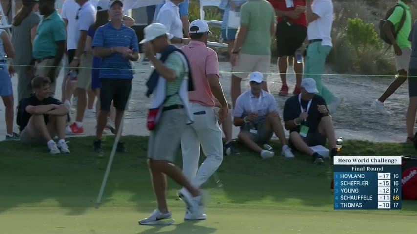 Scottie Scheffler dials in approach to set up birdie on at Hero