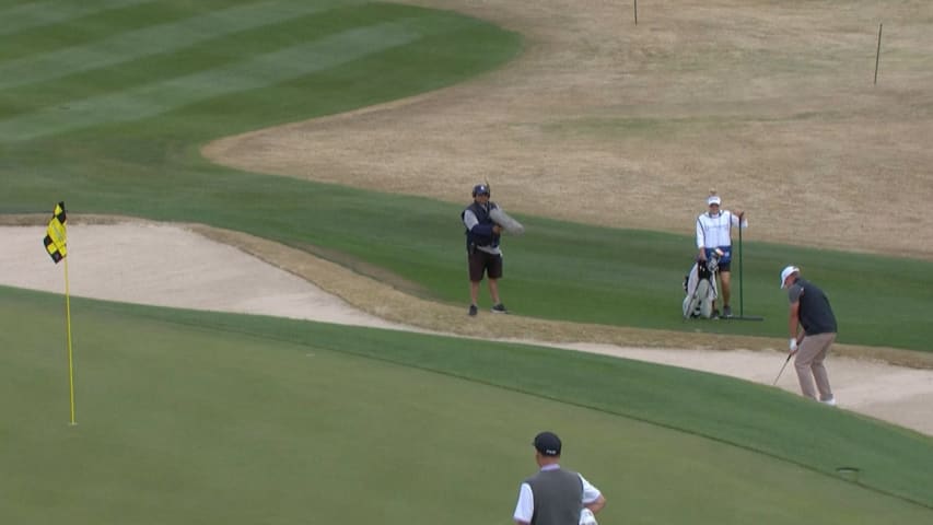 Steve Stricker's birdie bunker shot at the Cologuard Classic