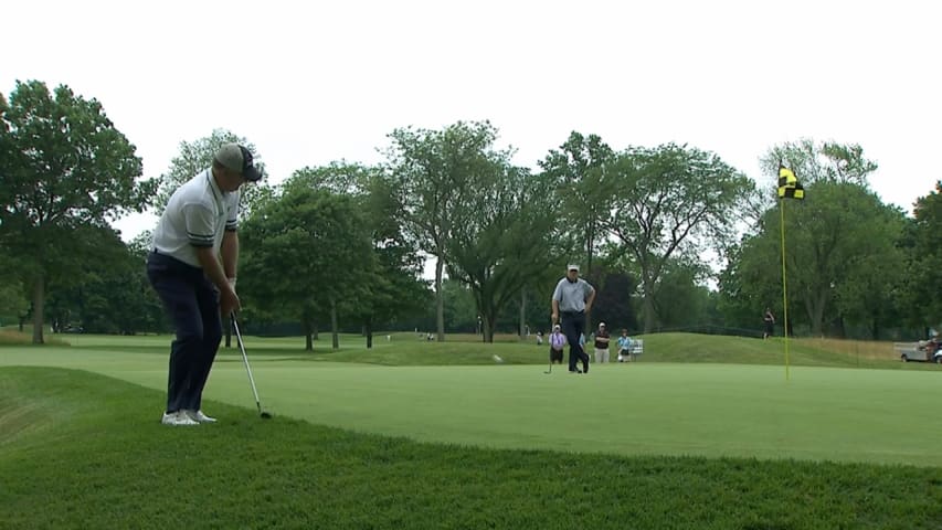 Kenny Perry's hole-out chip shot at Constellation SENIOR PLAYERS