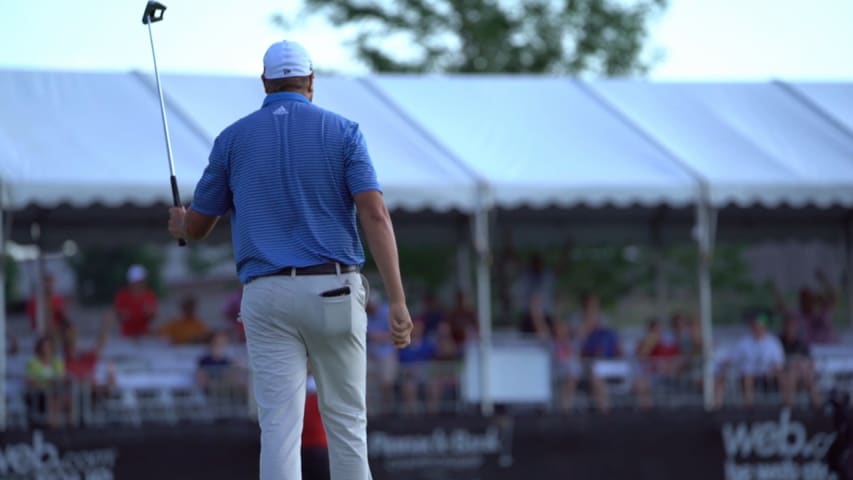 Dawie van der Walt holes birdie putt for Shot of the Day 