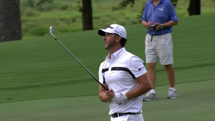 Scott Piercy’s stellar approach leads to two-putt birdie at Barbasol