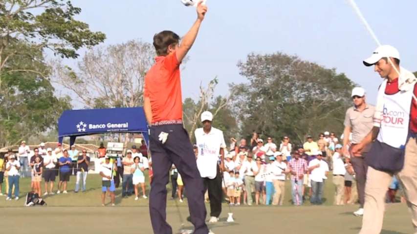 Carlos Ortiz wins the Panama Claro Championship