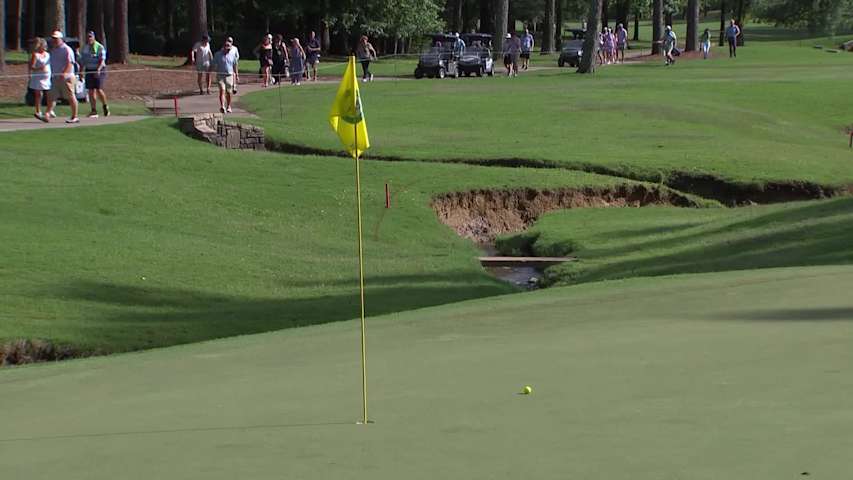 Ángel Cabrera makes birdie on No. 5 at Regions Tradition
