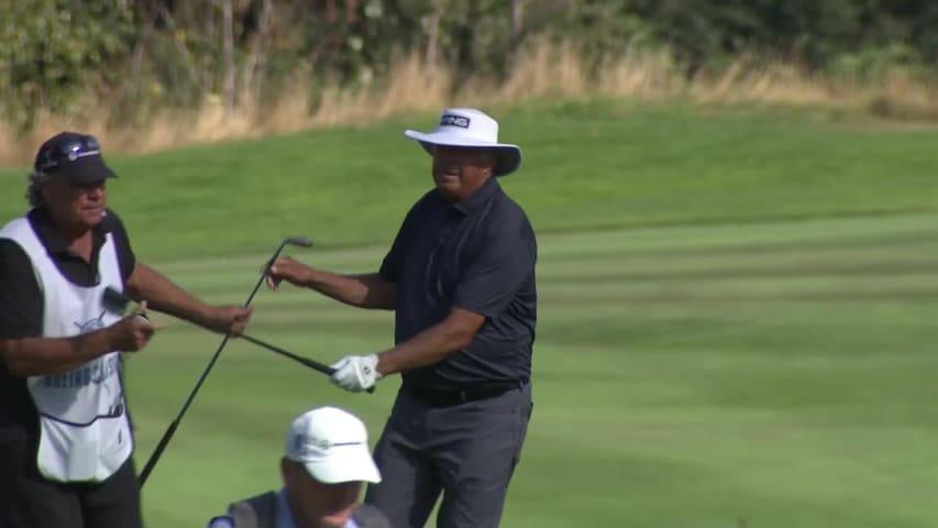 Kirk Triplett closes with birdie at Boeing Classic