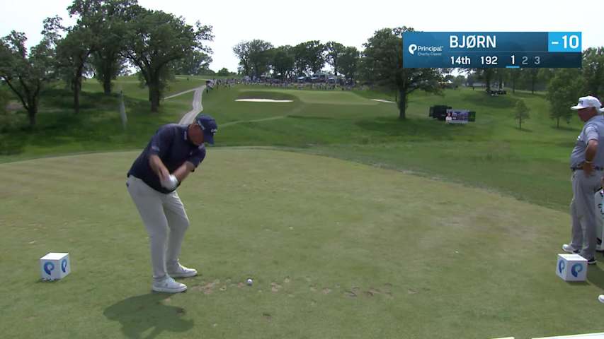 Thomas Bjørn makes birdie on No. 14 at Principal Charity Classic