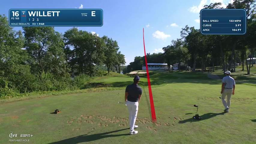 Danny Willett sinks a 51-foot birdie putt on No. 16 at John Deere