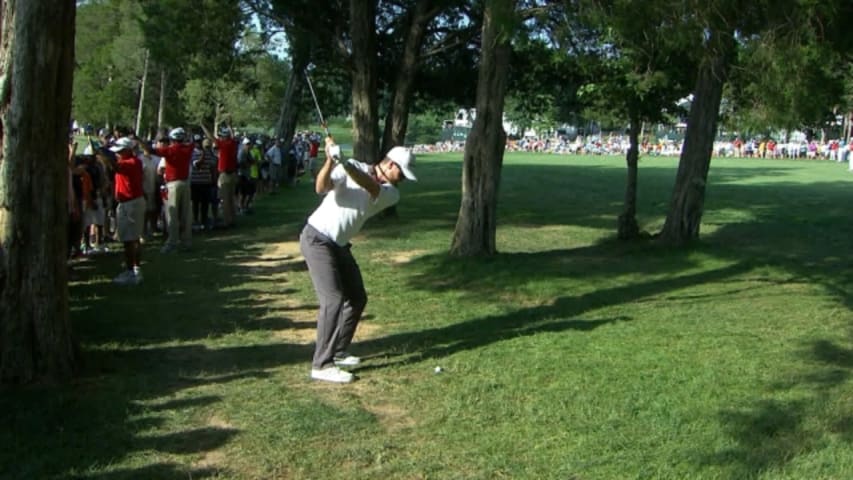 Justin Rose stays in the hunt with dramatic bogey at Quicken Loans