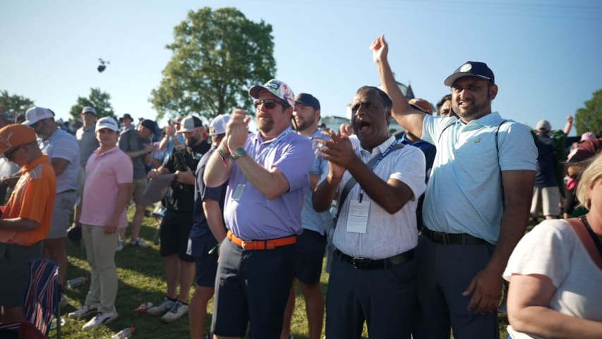 Sahith Theegala's dad cheers for son at PGA Championship