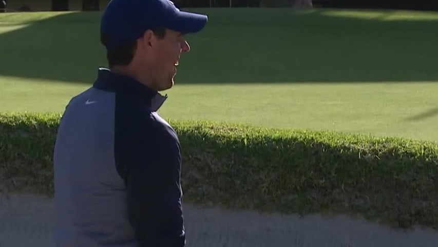 Rory McIlroy makes birdie from greenside bunker at Genesis Open