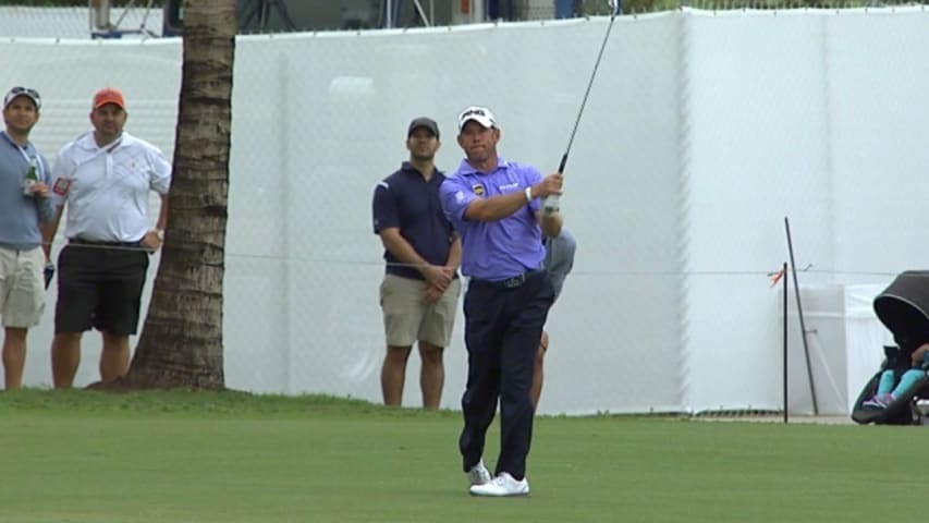 Lee Westwood makes rare birdie on No. 18 at Cadillac Championship