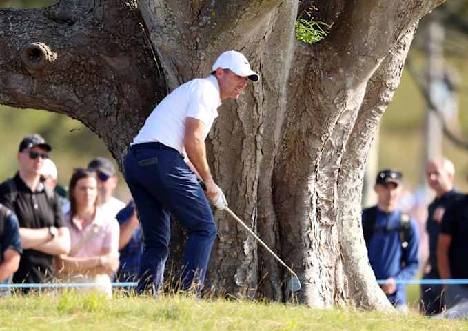 Rory McIlroy makes crucial left-handed par save at Genesis Scottish Open