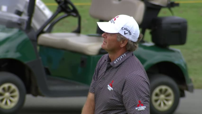 Retief Goosen makes birdie on No. 18 at SAS Champ