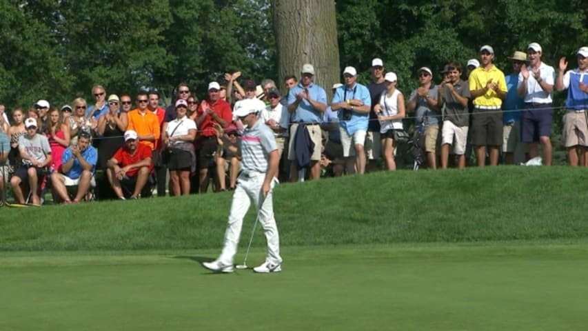 Rory McIlroy’s second shot leads to birdie at Bridgestone