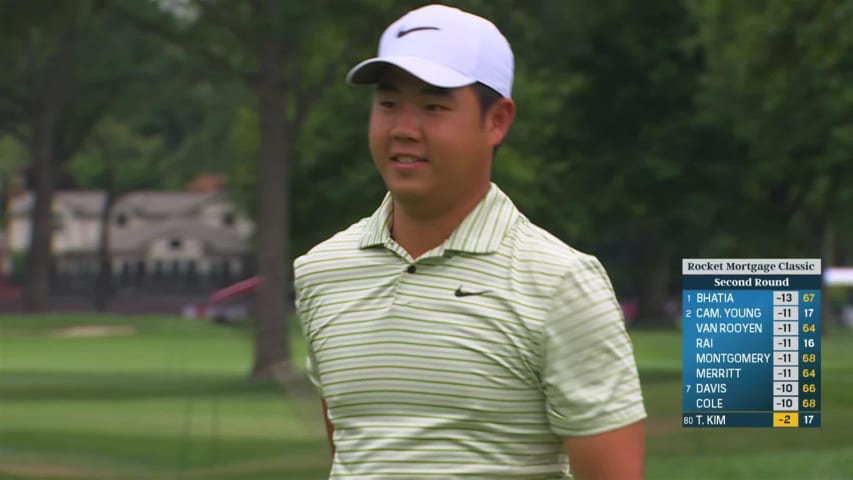 Tom Kim makes birdie on No. 18 at Rocket Mortgage