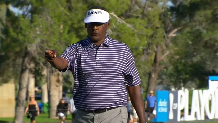 Vijay Singh birdies No. 17 at Schwab Cup Championship