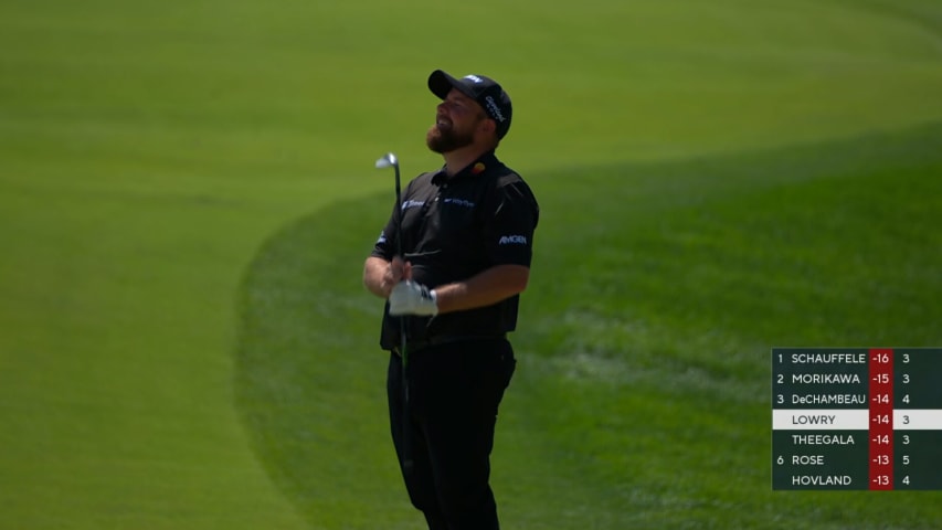 Shane Lowry nearly chips in for eagle at PGA Championship