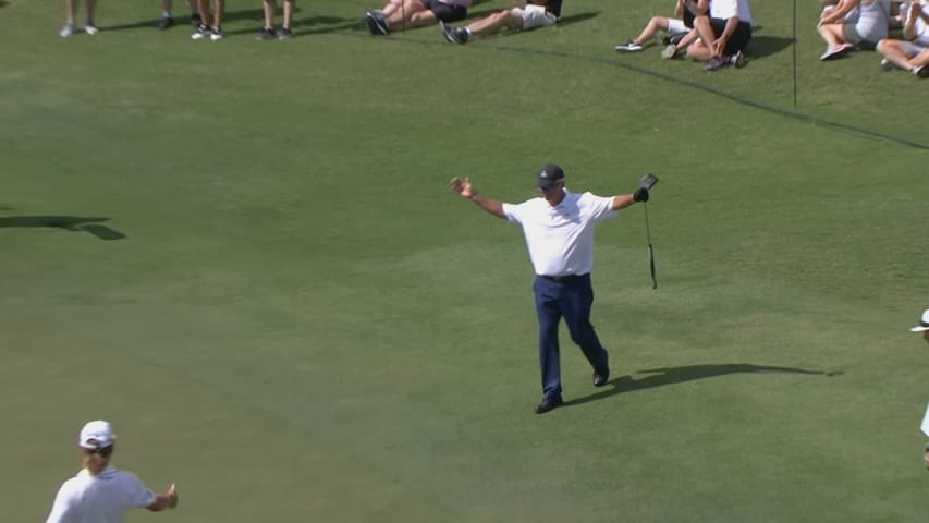 Sandy Lyle's long birdie putt from back of the green at Insperity