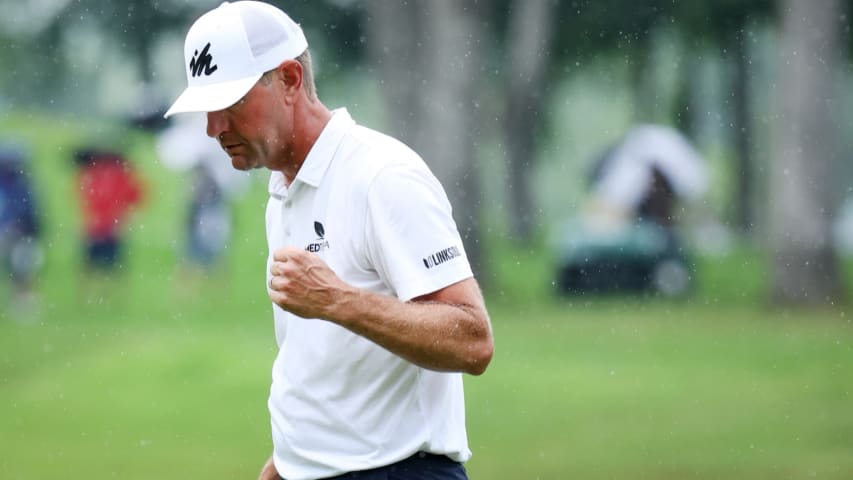 Lucas Glover's win-securing up-and-down at John Deere