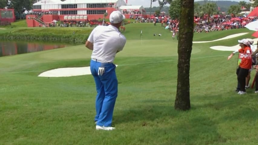 Sergio Garcia’s challenging birdie make at CIMB