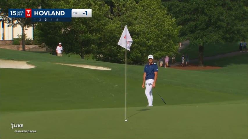 Viktor Hovland chips it close to set up birdie at Wells Fargo