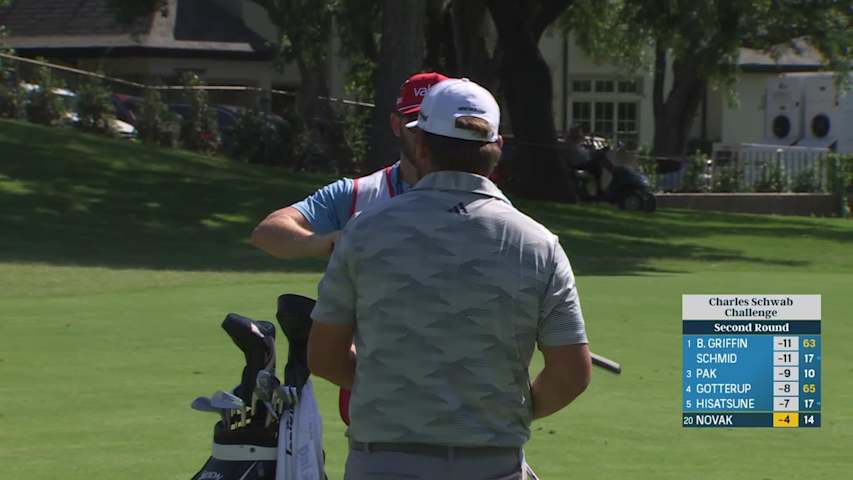Andrew Novak sinks a 21-foot birdie putt on No. 15 at Charles Schwab