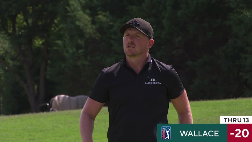 Matt Wallace sinks clutch 15-footer for birdie at THE CJ CUP