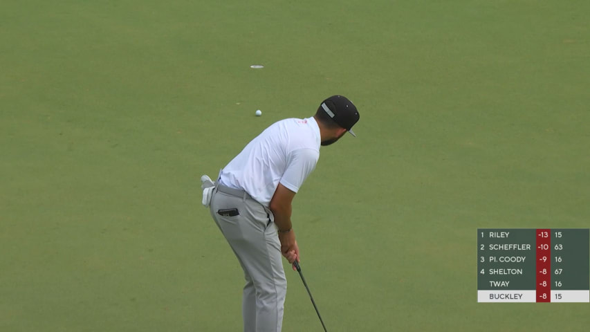 Hayden Buckley holes slippery 27-footer for birdie at Charles Schwab