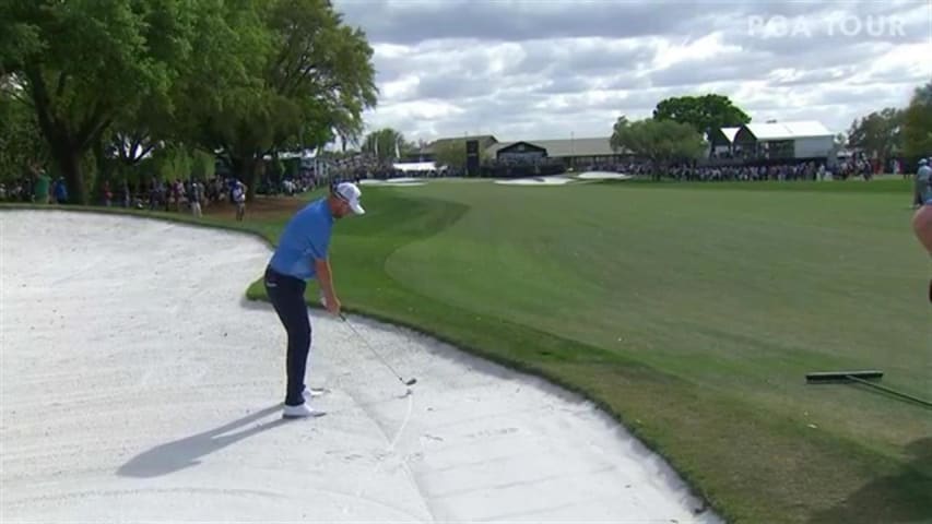 Marc Leishman’s 206-yard bunker shot sets up birdie putt at Arnold Palmer