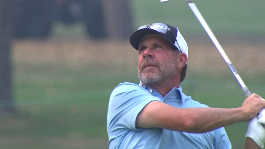 Doug Barron plays the slope to set up birdie at Shaw Charity