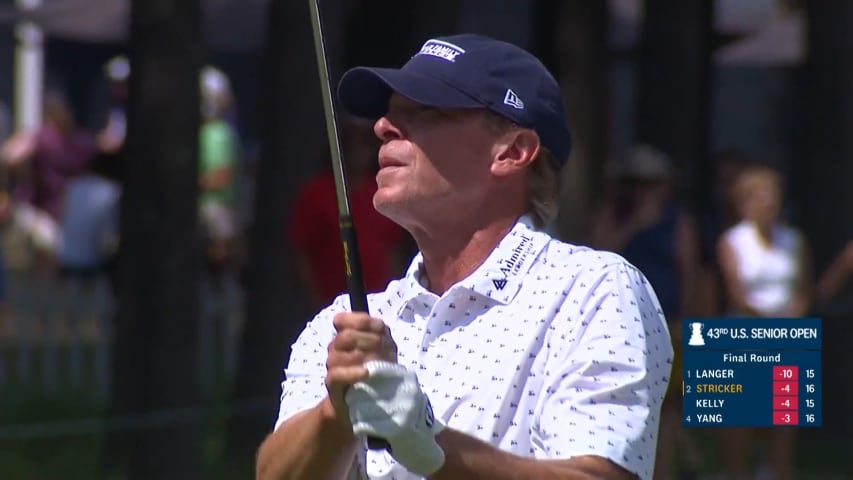 Steve Stricker dials in approach to yield birdie at U.S. Senior Open