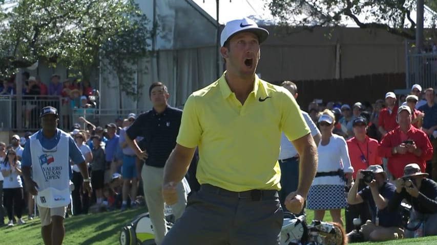 Kevin Chappell holes an 8-footer to win Valero