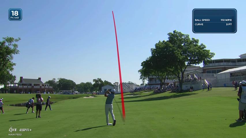 Rickie Fowler makes birdie on No. 18 at Charles Schwab