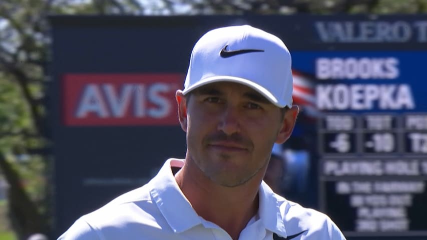 Brooks Koepka finishes strong on the 72nd hole at Valero