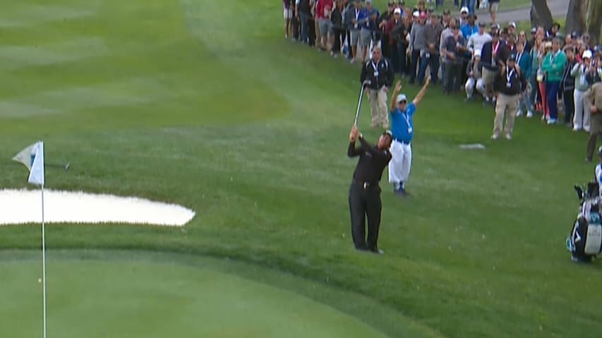 Phil Mickelson's flop shot magic at AT&T Pebble Beach