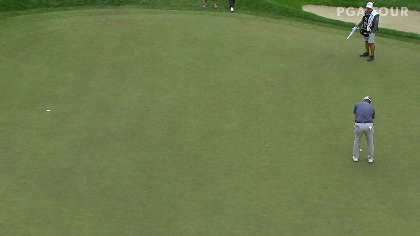 Ryan Palmer sinks a 27-footer for birdie at ZOZO
