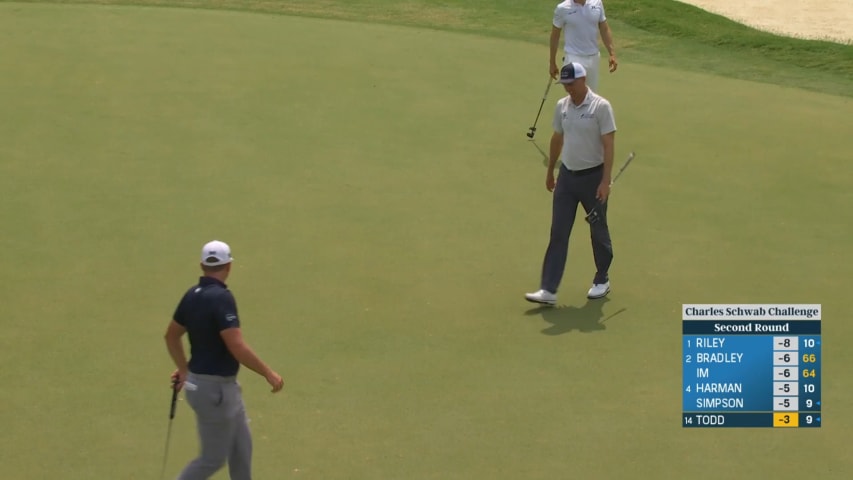 Brendon Todd sinks a 28-foot birdie putt at Charles Schwab