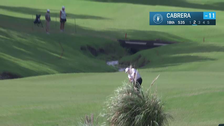 Ángel Cabrera makes birdie on No. 18 at Regions Tradition