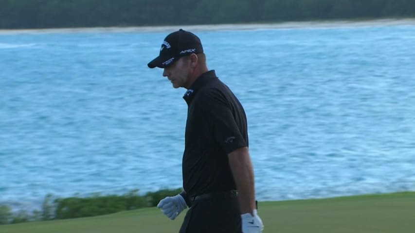 Tommy Gainey's lengthy birdie putt at the Great Exuma 