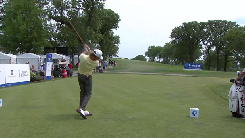 Miguel Angel Jiménez makes eagle putt on No. 15 at Principal Charity Classic