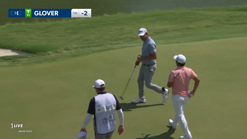 Lucas Glover sinks a 41-foot birdie putt at Charles Schwab